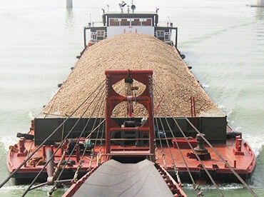 1500T Deck Barge